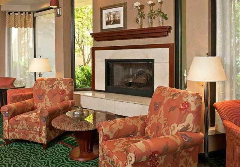 Hotel Courtyard Charlotte Arrowood Extérieur photo